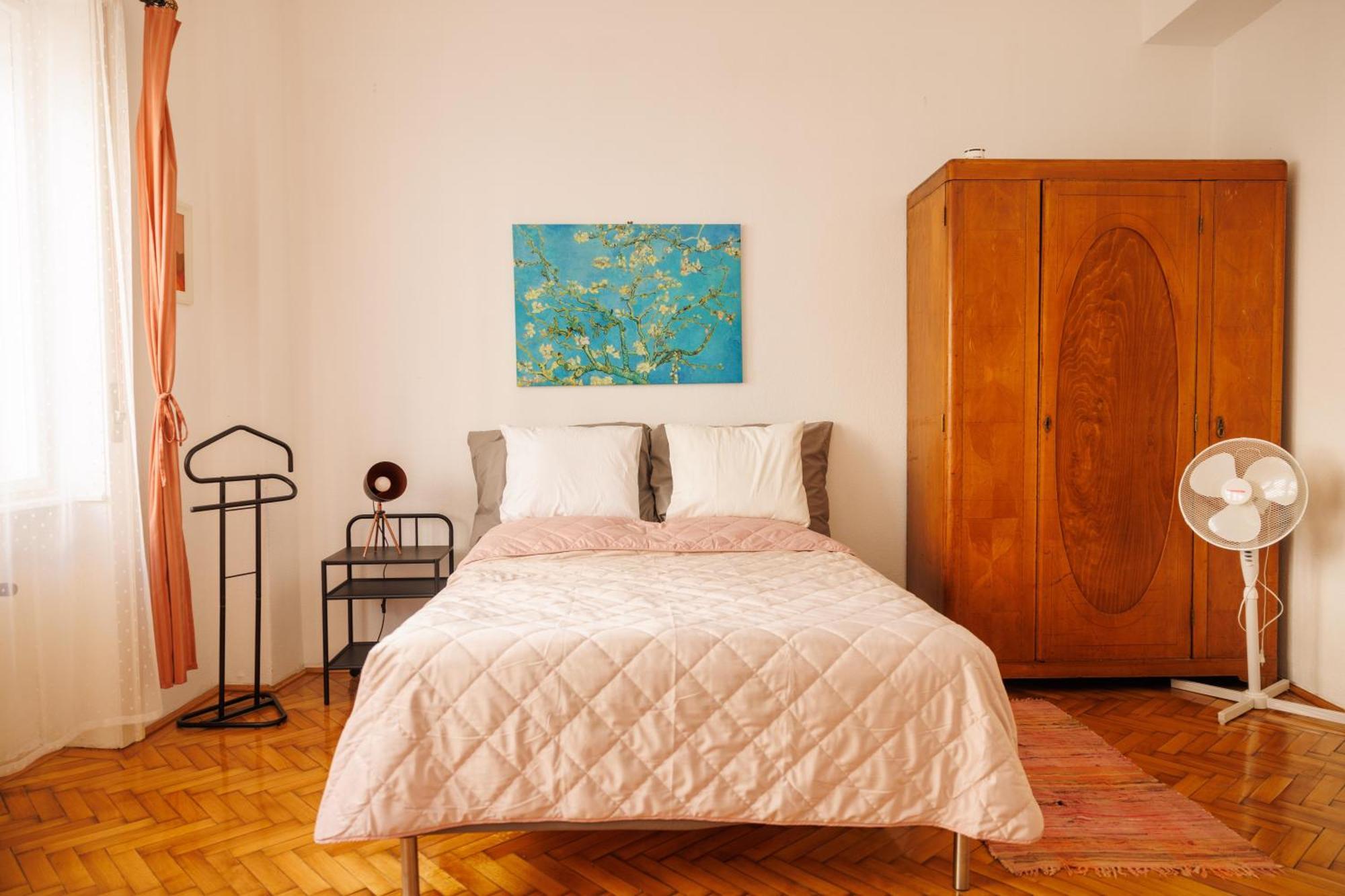 Studio With Terrace In Heart Of The City Budapesta Exterior foto